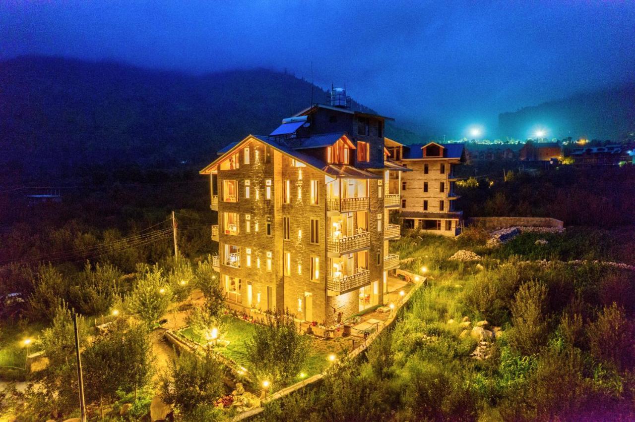 La Aero Resort Home In Snow Mountains Manāli Kültér fotó