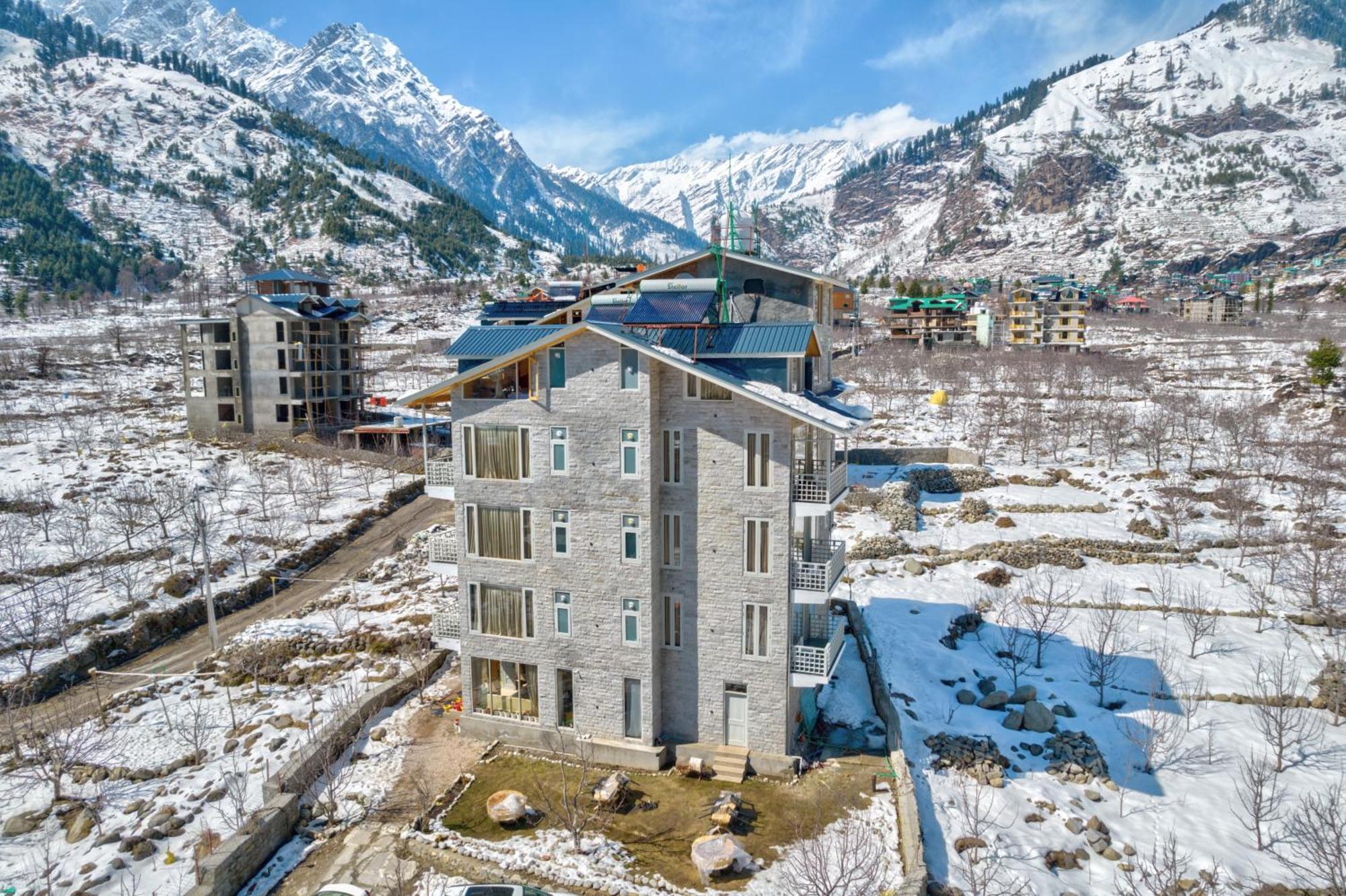 La Aero Resort Home In Snow Mountains Manāli Kültér fotó
