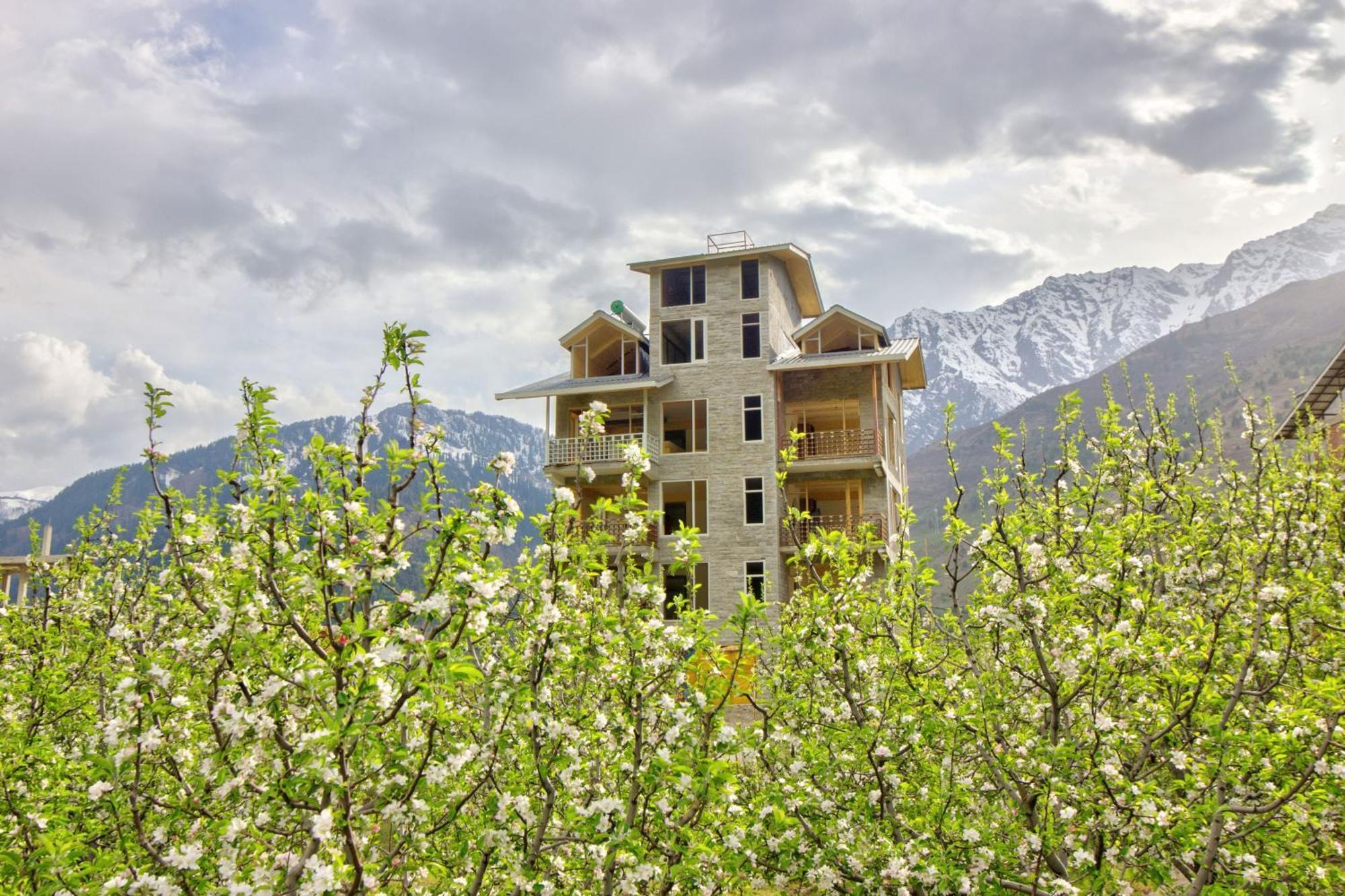 La Aero Resort Home In Snow Mountains Manāli Kültér fotó